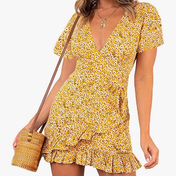 Relipop Dresses & Skirts - Relipop Summer short sleeve ruffle hem floral wrap dress yellow medium